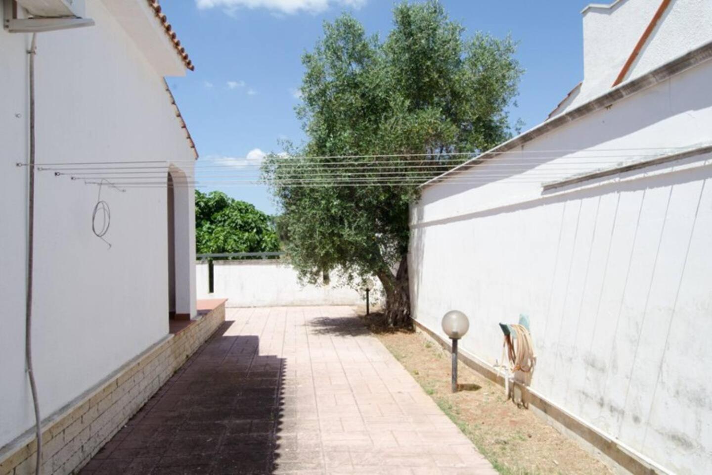 Villa Antonella Nel Boomerang Village A Torre Colimena Esterno foto